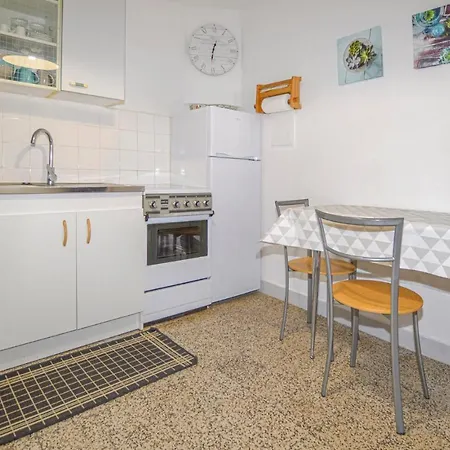 Amazing In With 2 Bedrooms * Frasseto